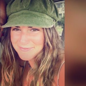 Meet your Posher, Tess